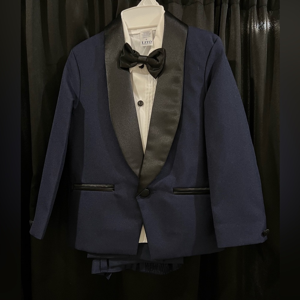 Boys Navy Tuxedo with Black Satin Trim